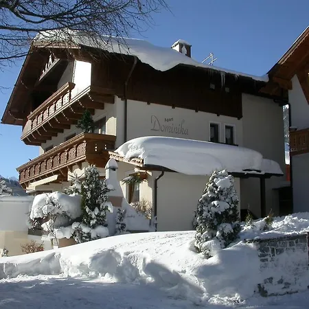 Apart Dominika Ischgl